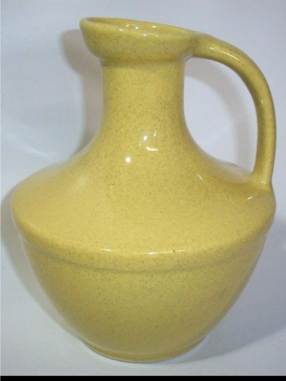 Vintage Pfaltzgraff Yellow Speckled stoneware Pitcher York PA USA 8” tall